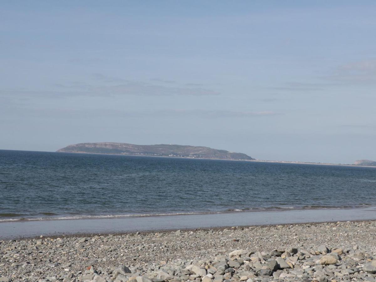 Llys Madoc, First Floor Flat Apartment Penmaen-mawr Екстериор снимка